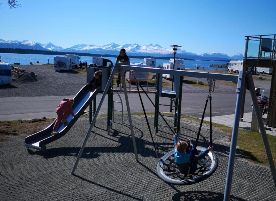 Kviltorp Camping Molde Exterior photo